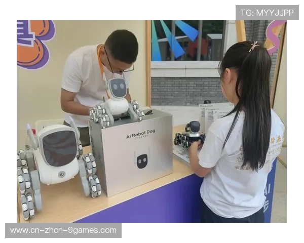 机器人与观众互动场面趣味横生，AI赛观赛体验创新